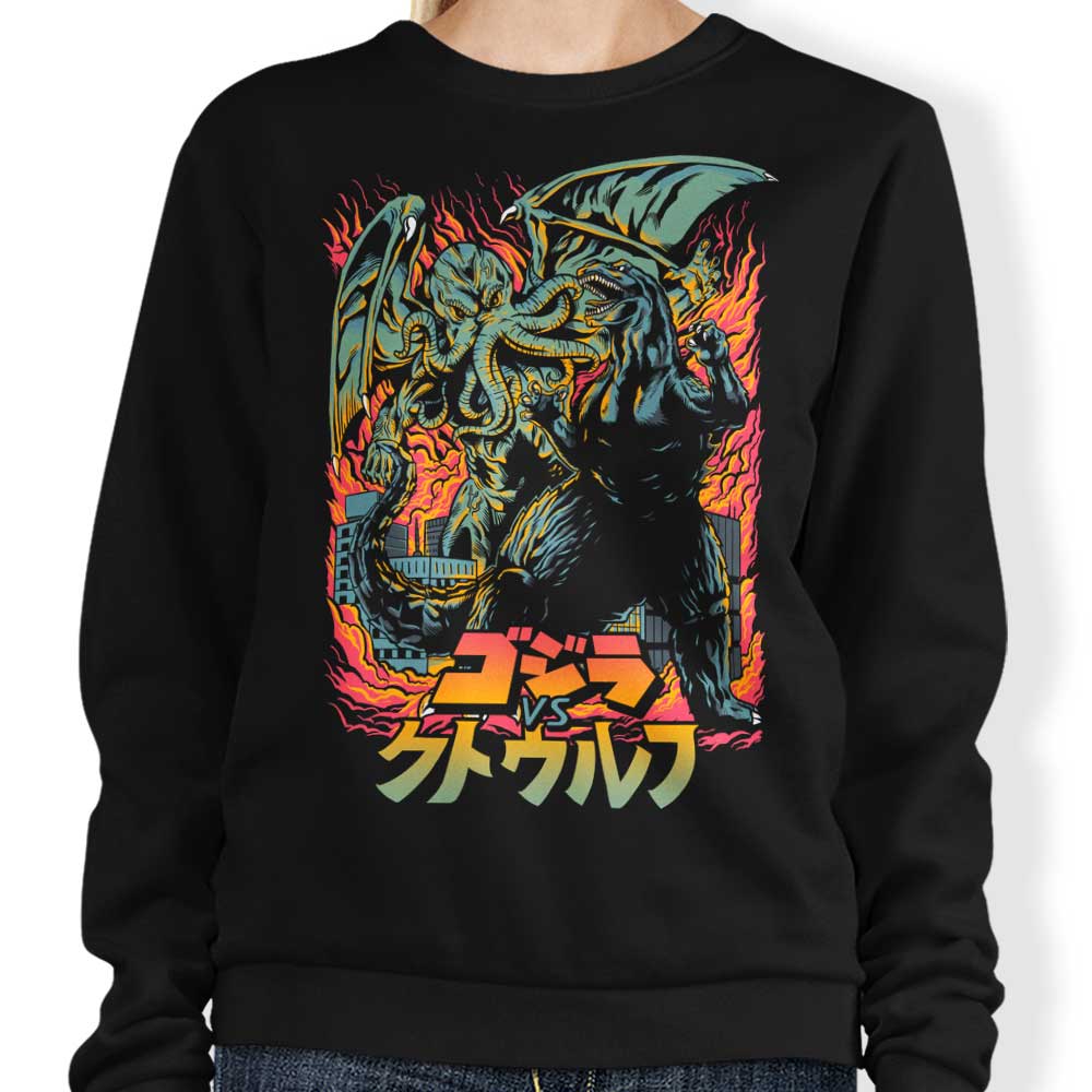 Clash of Gods Men's Casual Sweatshirt for Fashion Enthusiasts