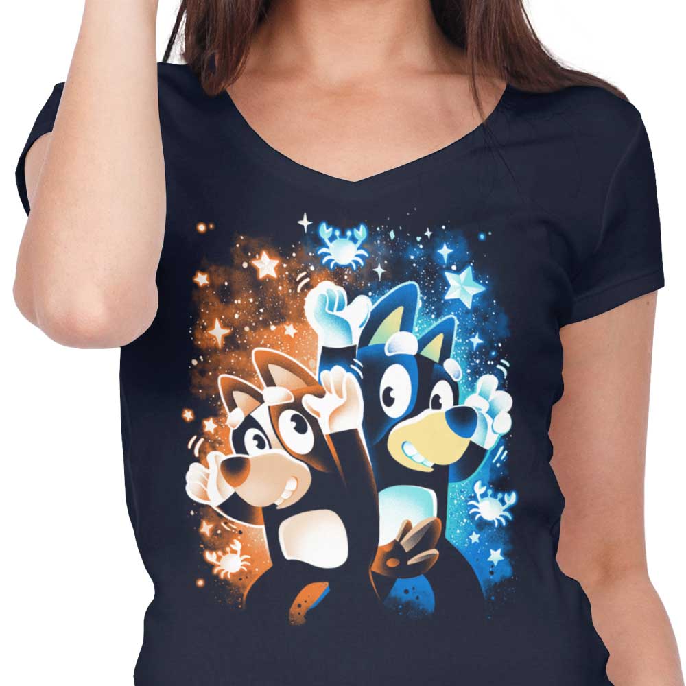 Women's Fashionable V-Neck Tickle Crabs Top
